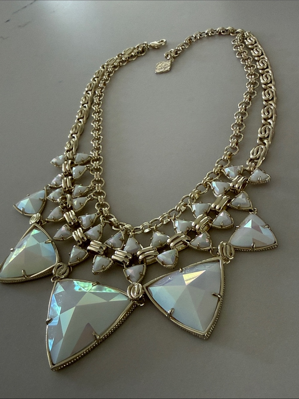 DISCO Kendra Scott White Emily Necklace - Picture 2 of 7